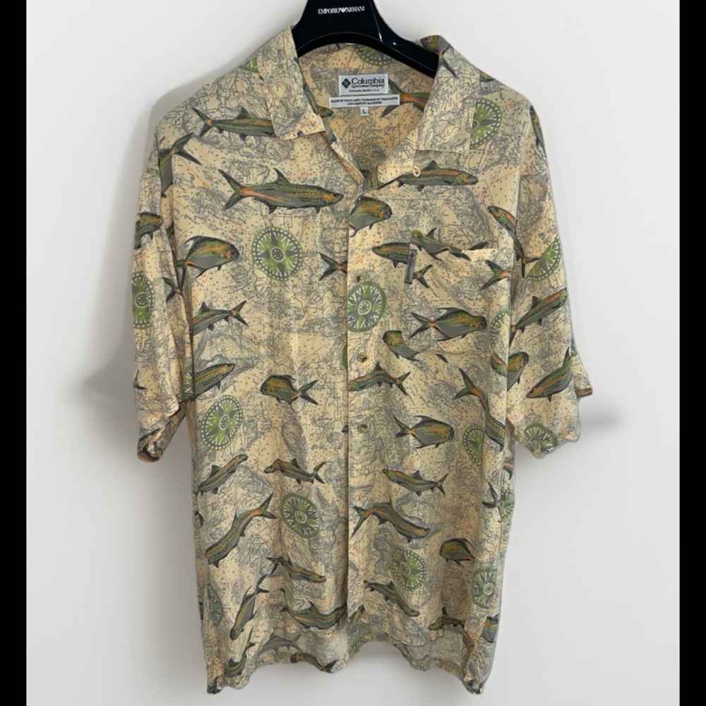 Columbia Men's Fish Print Shirt - Beige/tan size L
